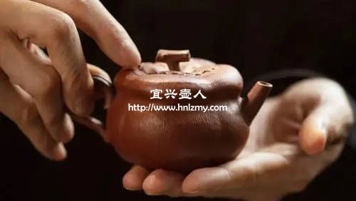 紫砂壺半手工和全手工有何區(qū)別2