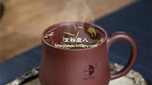 新買的紫砂杯喝水怎么會(huì)有味道呢