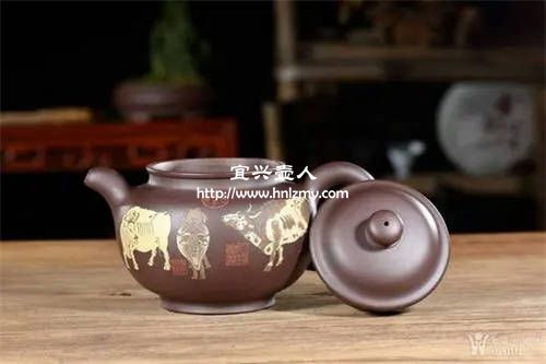 紫砂手工壺與模具壺區別大嗎
