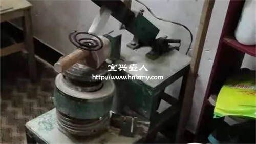 機(jī)械做的紫砂壺內(nèi)部紋理是什么