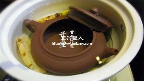 紫砂壺開壺一定要茶葉水煮嗎