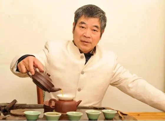 沈建強(qiáng)個(gè)人照片